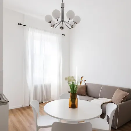 Moon Διαμέρισμα *