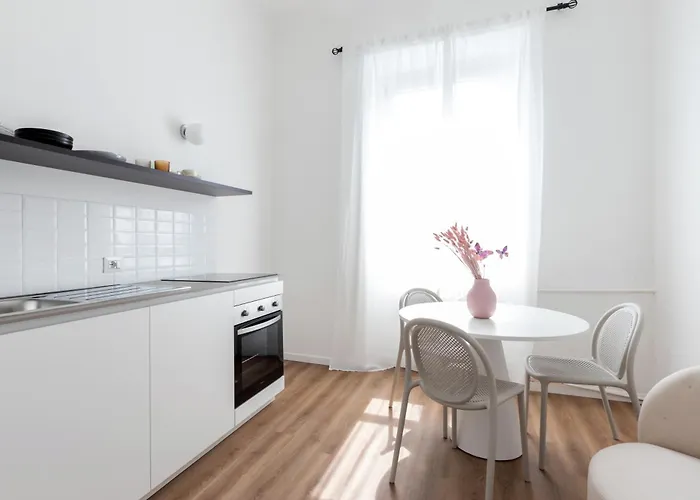 Moon Apartment Milan