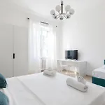 Moon Milão